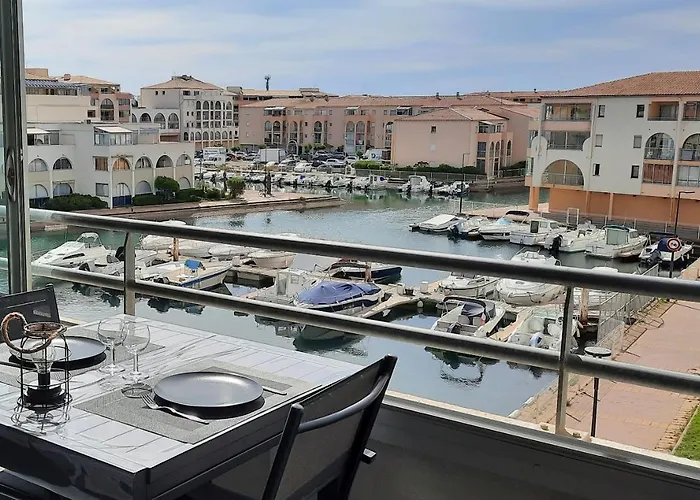 Charmant T2 Vue Marina Plages A Pied